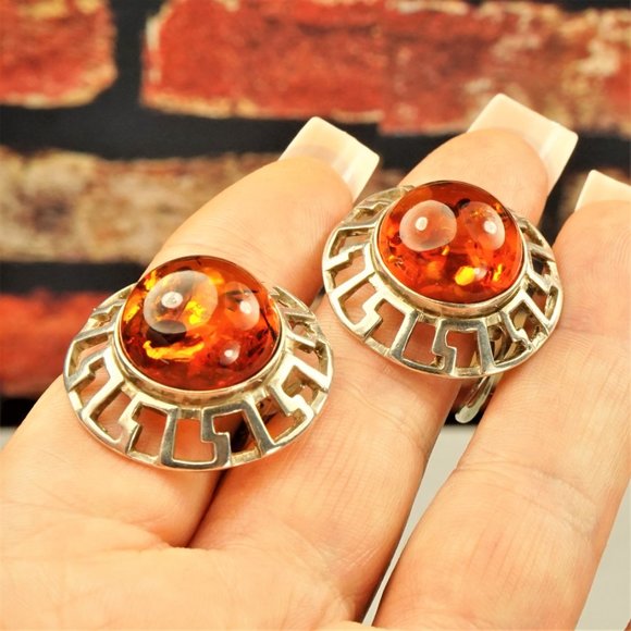 LARGE BALTIC AMBER CABOCHONS 925 SILVER CLIP ON ROUND EARRINGS, GIFT FOR WOMEN - Picture 4 of 9